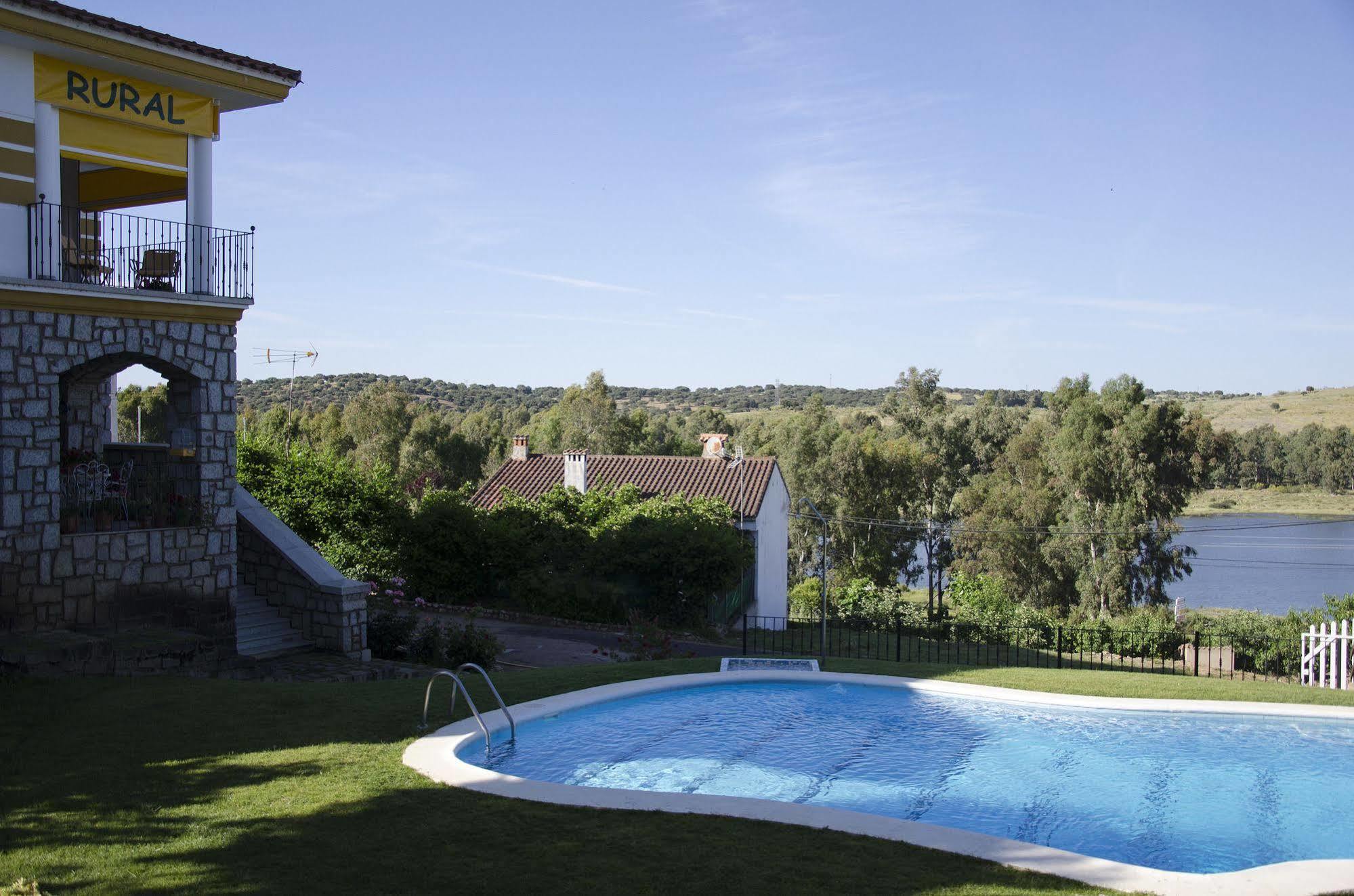 Casa Rural Casa Valdecaballeros Eksteriør bilde